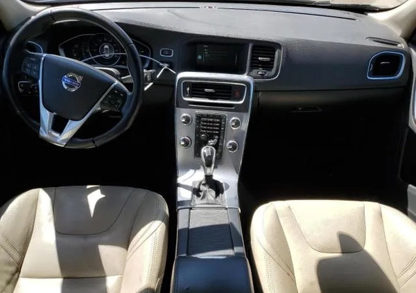 Volvo S60 cena 32950 przebieg: 87935, rok produkcji 2017 z Kuźnia Raciborska małe 46